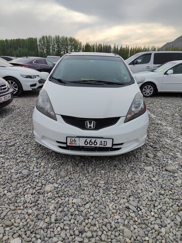 фит абхазия: Honda Fit: 2013 г., 1.5 л, Автомат, Бензин, Седан