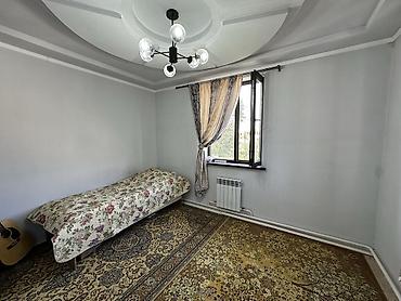 Үйлөрдү сатуу: 6 бөлмө, 200 м², 5 соток, Бишкек, Риелтор — 7