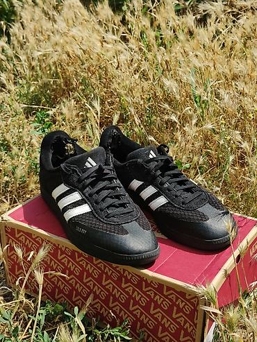 обувь с подогревом: Мужские кроссовки, 42.5, Adidas, Б/у, цвет - Черный — 1