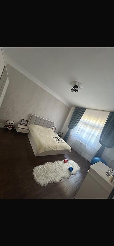 sekis sati: Gəncə, 3 otaqlı, Köhnə tikili, 4 kv. m — 3