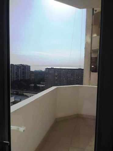 Yeni tikili: 3 otaqlı, Yeni tikili, m. Həzi Aslanov, 80 kv. m — 12