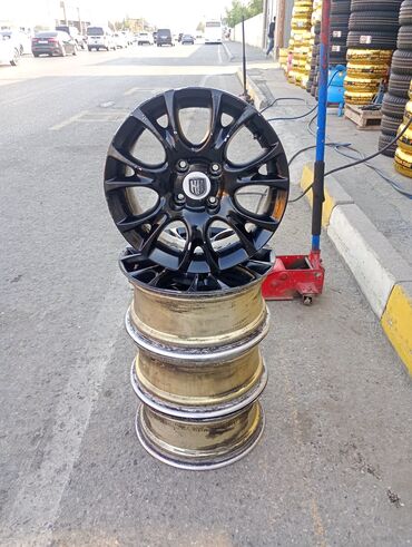 niva təkər: İşlənmiş Disk Iran Khodro R 15, 4 Boltlu