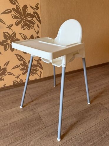 стол офисный стеклянный: Стульчик для кормления, Б/у, Ikea, Металл, Другой вид, цвет - Голубой, Самовывоз, Платная доставка