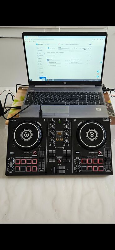 Digər auditexnika: Pioneer DJ CONTROLLER DDJ-200 DDJ-200-N Ev şəraitinde 4-5 defe