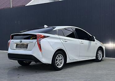 gen 2: Toyota Prius: 2016 г., 1.8 л, Вариатор, Гибрид, Лифтбек — 6