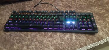 Noutbuklar üçün adapterlər: Jedel Mekanik k50 1 ay işdədilib bu qiymətə tapmağ mümkün deil