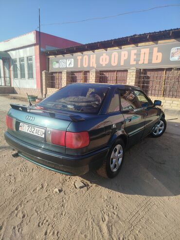 Audi: Audi 80: 1992 г., 2 л, Механика, Бензин, Седан at lalafo.kg — 3 Audi: Audi 80: 1992 г., 2 л, Механика, Бензин, Седан — 3