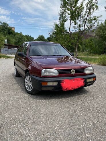 машина сатып алуу: Volkswagen Golf: 1992 г., 1.8 л, Механика, Бензин, Хетчбек