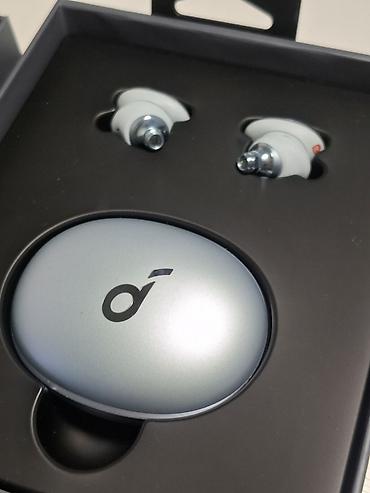 airdots pro: Беспроводные вакуумные наушники, Anker, Б/у — 1