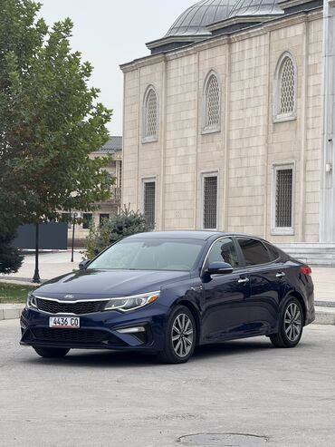 продаю в связи с переездом: Kia Optima: 2019 г., 2.4 л, Автомат, Бензин, Седан