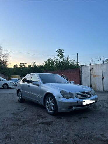 зимний: Mercedes-Benz 270: 2001 г., 2.7 л, Автомат, Дизель, Седан
