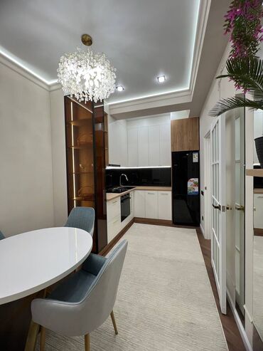Продажа квартир: 2 комнаты, 57 м², Элитка, 4 этаж, Дизайнерский ремонт