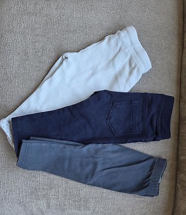 bele ugg cizme: Paket odeće i dodataka za bebu (dečak) od 6 do 12meseci Sadržaj: - — 6