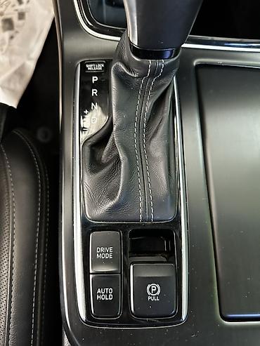 gra: Hyundai Grandeur: 2018 г., Автомат, Гибрид, Седан — 8