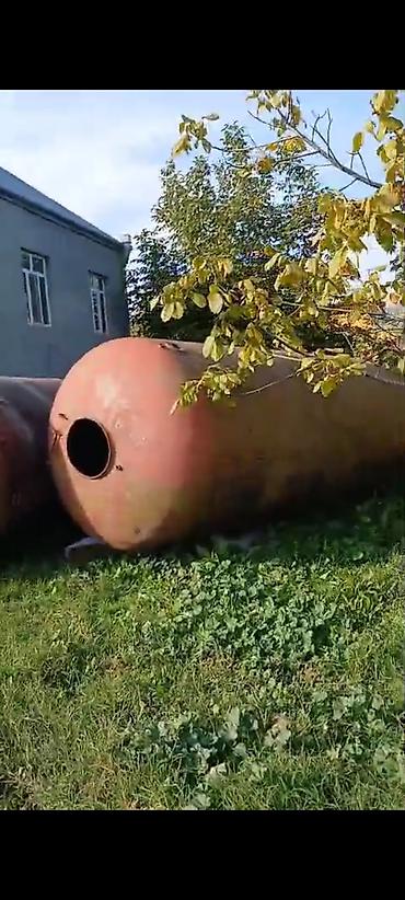 Sənaye tipli böyük həcmli metal silindrik çənlər 8 TONLUQ EMAL ÇƏNLƏR