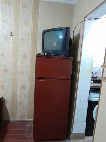 Uzunmüddətli kirayə mənzillər: Paltaryuyan internet xaladenik kravatlar pastel xalça televizor var — 6