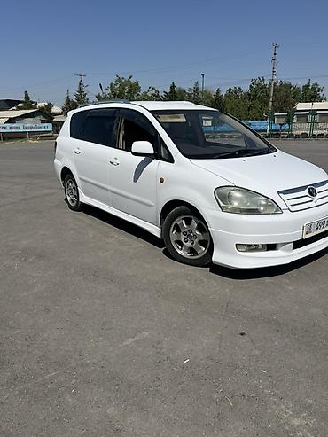 5 htp: Toyota Ipsum: 2003 г., Минивэн — 1