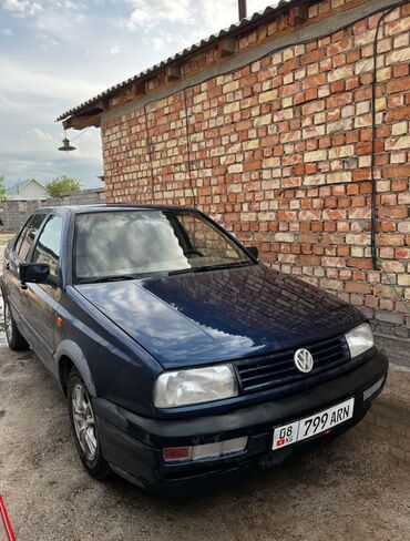Volkswagen: Volkswagen Vento: 1992 г., 1.8 л, Механика, Бензин, Седан — 6