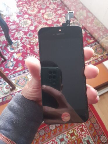 Чехлы: IPhone 5s Ekranı İşdəyir Heçbir Problemi Yoxdu