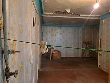 anbar satilir: Ev satilir qaz, isiq,su daimidi . 2 mertebeli bina evinin birinci — 7
