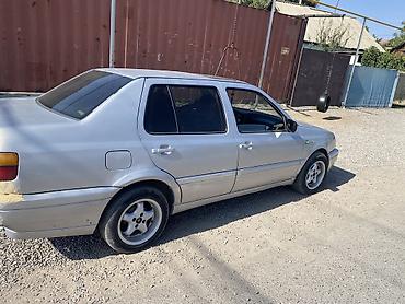 a8 d2: Volkswagen Vento: 1994 г., 1.8 л — 3