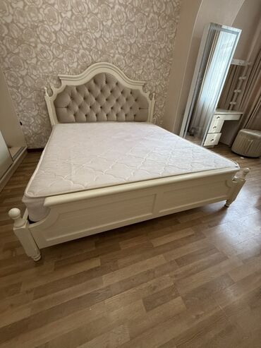 кровать медицинская: Спальный гарнитур привозной матрас ортопед