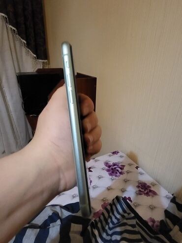 Apple iPhone: IPhone 11, 64 GB, Yaşıl, Face ID — 10