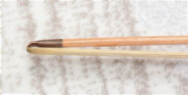 Kamança: Kamança xalq çalğı aləti. Çox dəyərlidir. Üstündə çexol, əlavə simlər -da lalafo.az — 13 Kamança: Kamança xalq çalğı aləti. Çox dəyərlidir. Üstündə çexol, əlavə simlər — 13