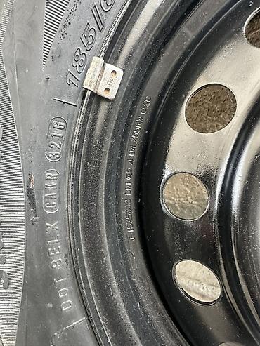 Колеса в сборе 185 / 65 / R 15, Зима, Б/у, Комплект, Легковые, Железные, отверстий - 4