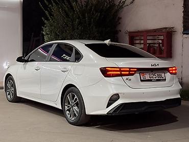 step vagon: Kia K3: 2021 г., 1.6 л, Автомат, Бензин, Седан — 4