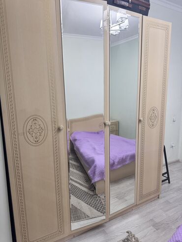 Спальные гарнитуры: Спальный гарнитур, Б/у, Двуспальная кровать, Самовывоз, Платная доставка, цвет - Бежевый — 3