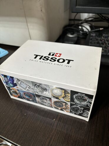 часы tissot 1853 swiss made: Продам коробку от часов Tissot для комплекта. Внутри есть книжка и