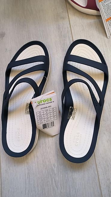 crocs 36: Crocs,оригинал, очень удобные и лёгкие,made in Vietnam — 4