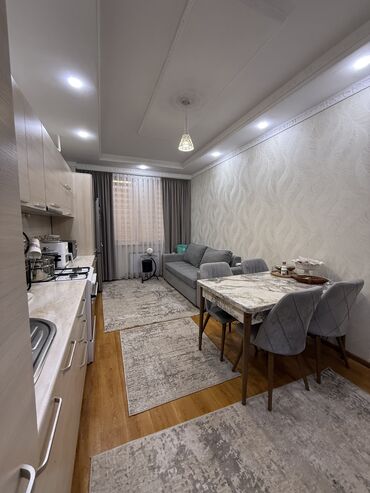 кв беловодске: 1 комната, 50 м², Элитка, 1 этаж, Евроремонт