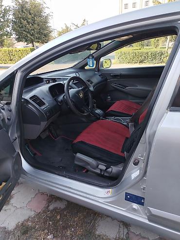 honda civik: Honda Civic: 2006 г., 1.8 л, Автомат, Бензин, Седан — 5
