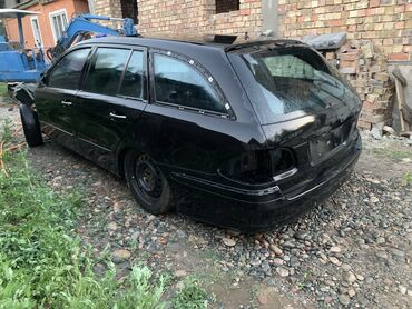 Mercedes-Benz: Mercedes-Benz E-Class: 2004 г., 3.2 л, Автомат, Газ, Универсал — 1