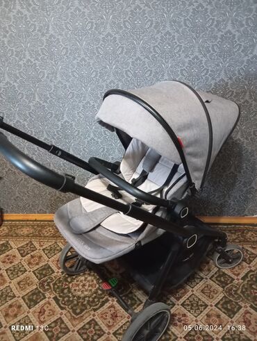Коляски: Коляска, цвет - Серебристый, Б/у — 3