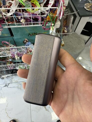 IQOS Iluma One dəsti tütün istifadəçiləri üçün nəzərdə tutulmuşdur. Bu