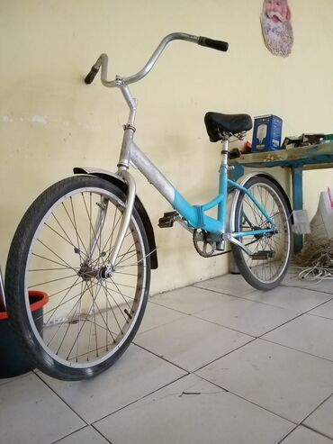 Şəhər velosipedləri: Şəhər/kruiyer tipli velosiped - Rəng: mavi-gümüş qarışığı - Aşağı — 9