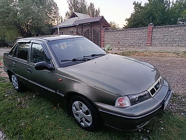 Унаа: Daewoo Nexia: 2004 г., 1.5 л, Кол менен иштөөчү, Бензин, Седан — 1