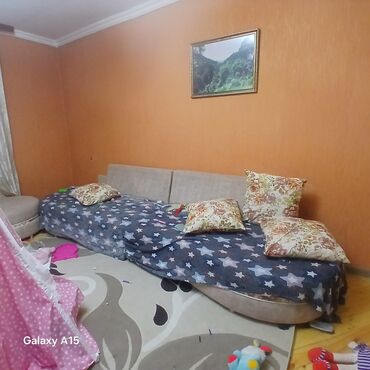Divanlar: Divan, İşlənmiş, Açılmayan, Bazasız, Vеlur parça, Ödənişli çatdırılma