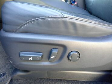 Toyota: Toyota Land Cruiser Prado: 2.7 l | 2018 il Ofrouder/SUV — 8