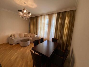 Uzunmüddətli kirayə mənzillər: Qız Qalasının yanında 3 mərtəbəli binanın 2-ci mərtəbəsində ümumi — 4