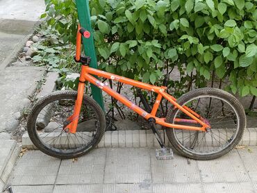 насос для велосипедов: BMX велосипед, Рама M (156 - 178 см), Б/у