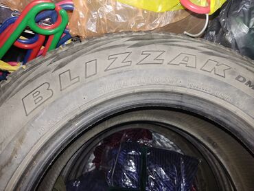 гольф 4 правый: Шины 215 / 70 / R 16, Зима, Б/у, Комплект, Япония, Bridgestone