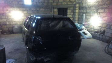 Volkswagen: Volkswagen Golf: 2 l | 1993 il Sedan — 7