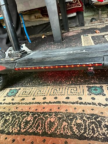 Elektrikli samokatlar: Elektrikli skuter – Tooa GT-18B Əsas xüsusiyyətlər: - Güclü ön — 7