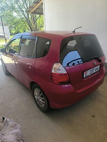 70 сом: Honda Fit: 2006 г., 1.5 л, Автомат, Бензин, Хетчбек — 6