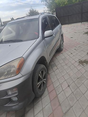 салквн тор: Toyota RAV4: 2001 г., 2 л, Механика, Бензин, Кроссовер — 2