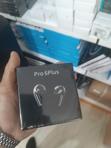 airpoda: Airpods pro 2 original model ilə 1 ə 1 eyni✅ 35 yox cəmi 15 azn elan